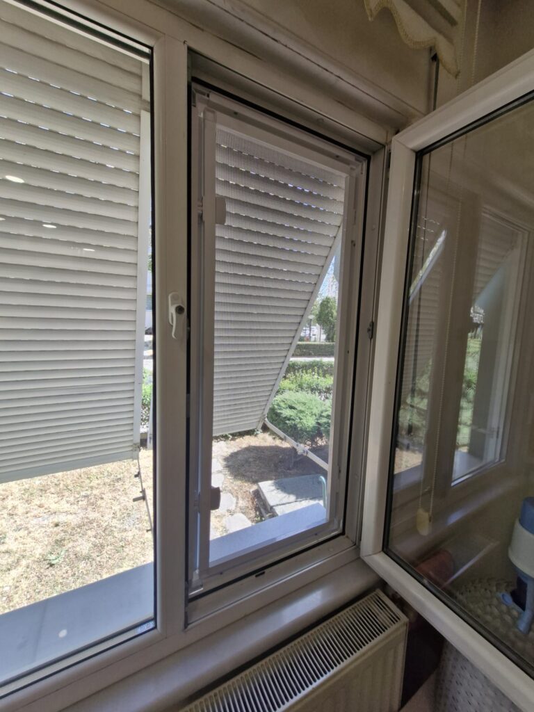 İçe açılır kedi sinekliği - evcil hayvan dostu, dayanıklı ve güvenli sineklik modeli